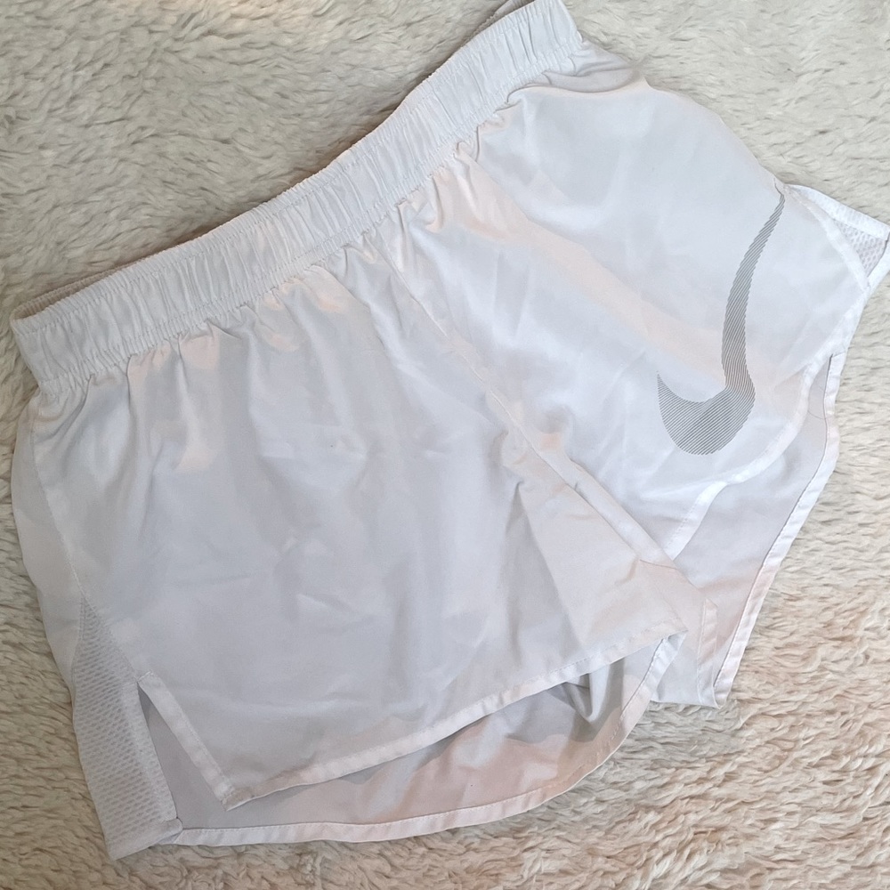Nike Dry City Core Lined Running Shorts - Sz S